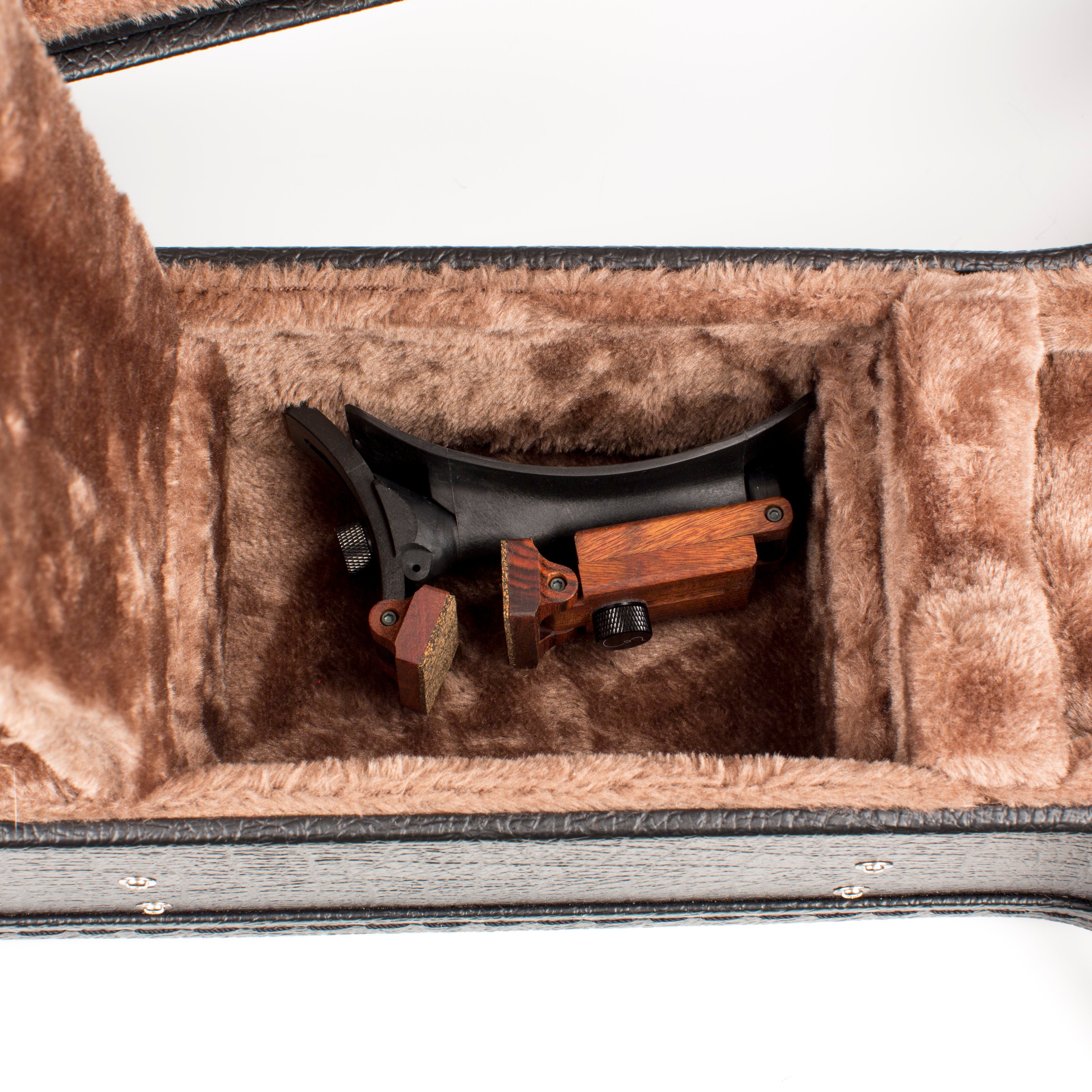 Sagework Atlas Short in Case